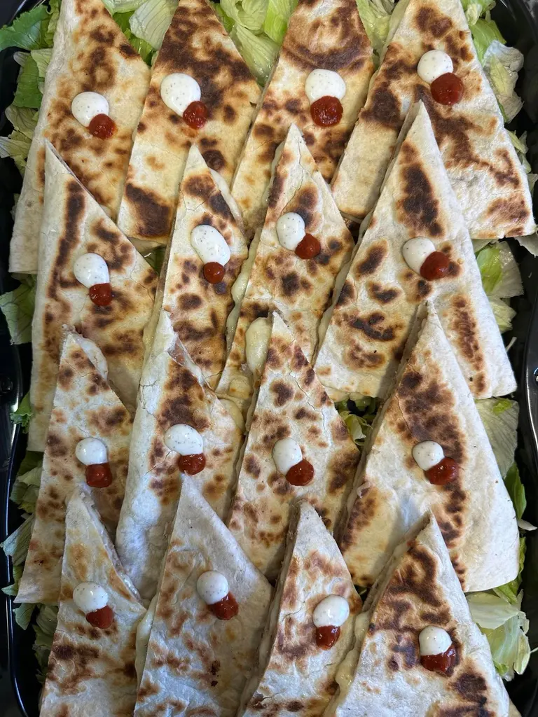 Arayes and shawarma trays ready for an event